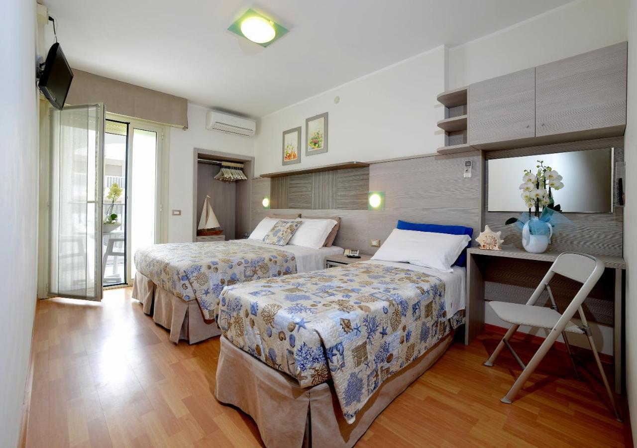 Hotel Colorado Lignano Sabbiadoro Exteriér fotografie