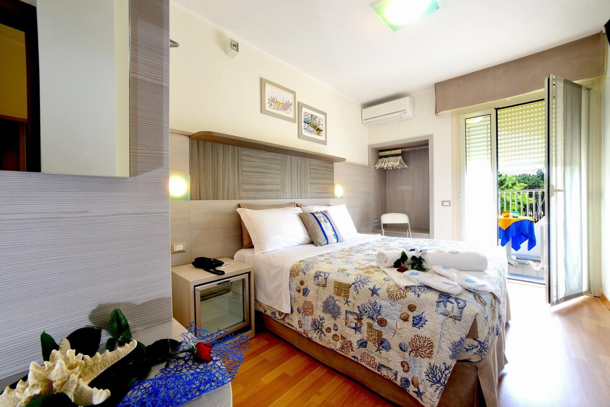 Hotel Colorado Lignano Sabbiadoro Exteriér fotografie