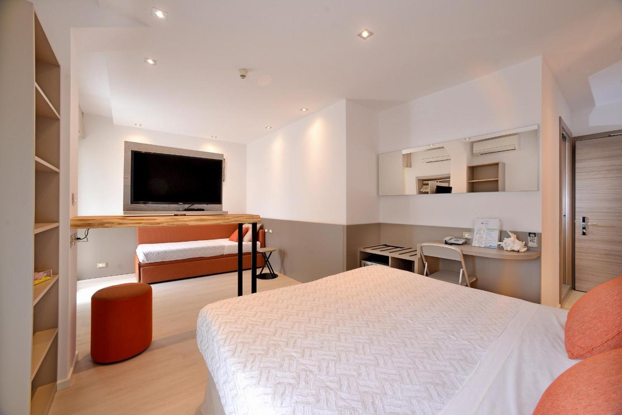 Hotel Colorado Lignano Sabbiadoro Exteriér fotografie