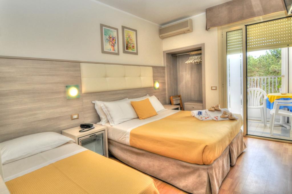 Hotel Colorado Lignano Sabbiadoro Exteriér fotografie